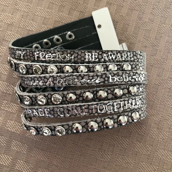 Good Wishes Jewelry - VINTAGE GOOD WISHES LEATHER MAGNETIC CUFF BRACELET